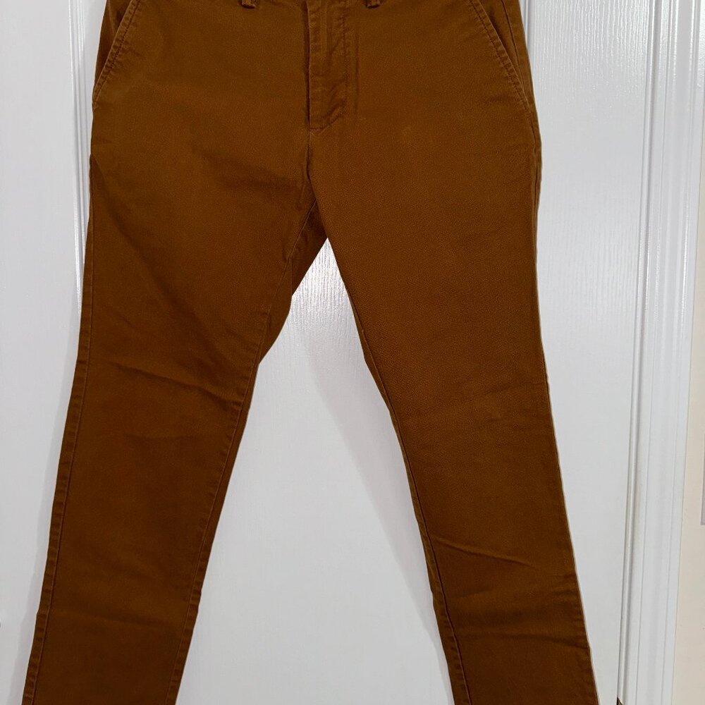 Old Navy Men's Brown Chino 29/30